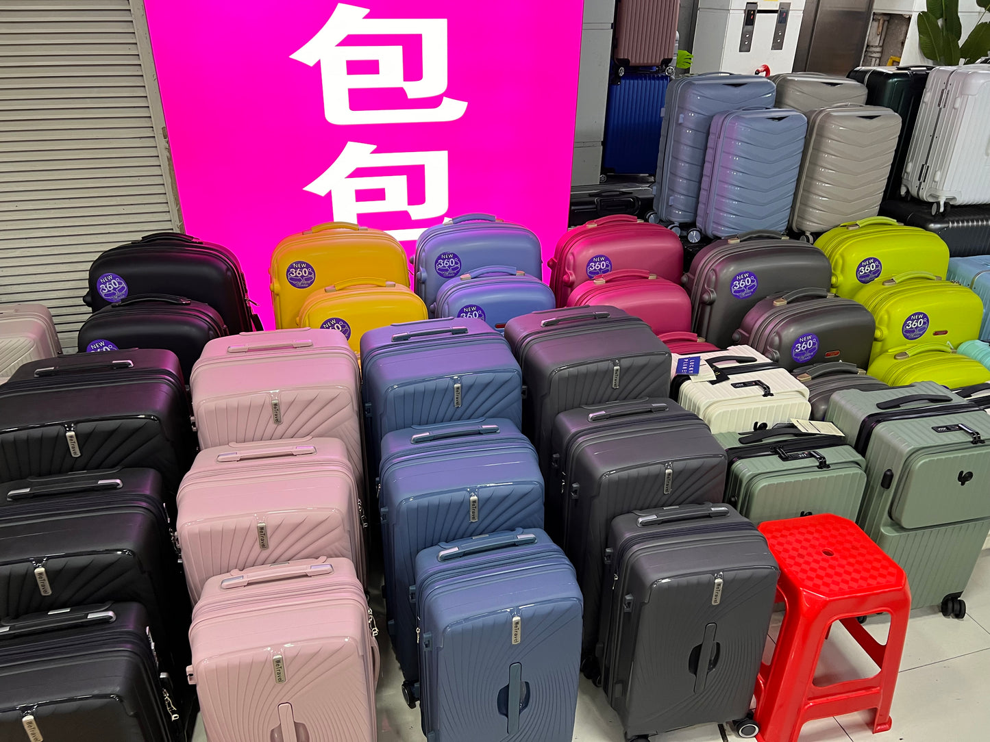 Luggage and travel bags supplier contact